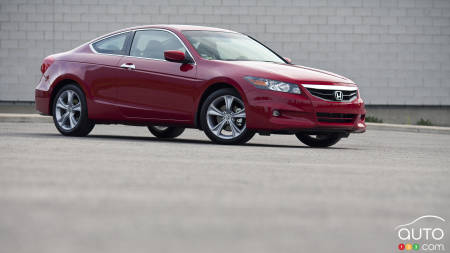 Honda Accord 2 Dr Reviews From Industry Experts Auto123
