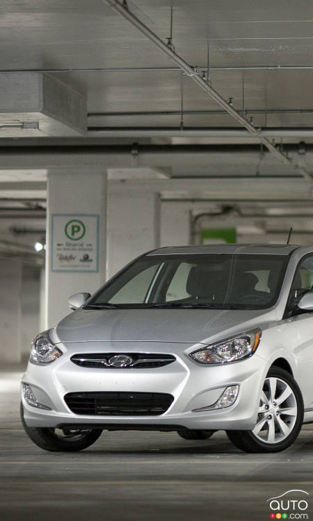 2012 Hyundai Accent GLS Hatchback Review