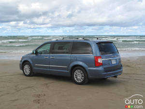 Chrysler Town & Country Limited 2012 : essai routier