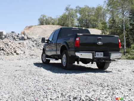 2012 Ford F-250 Super Duty Lariat Crew Cab 4x4 Review