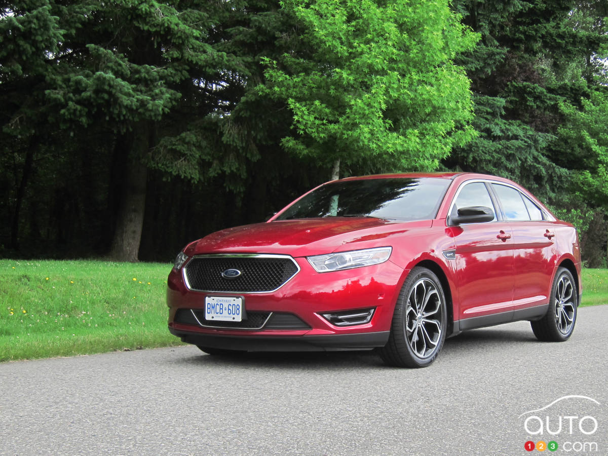 2013 Ford Taurus SHO Review