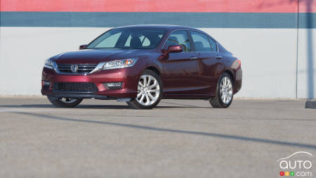 Honda Accord 2 Dr Reviews From Industry Experts Auto123