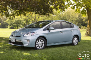 Research 2013
                  TOYOTA Prius Plug-in pictures, prices and reviews