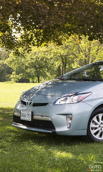 2013 Toyota Prius Plug-In Hybrid review