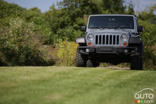 Research 2013
                  Jeep Wrangler pictures, prices and reviews