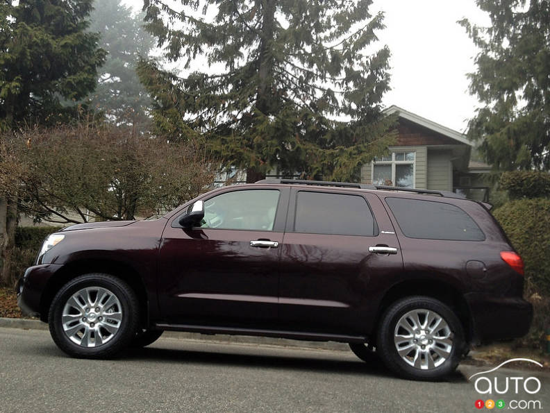 2013 Toyota Sequoia 4WD Platinum V8 5.7L