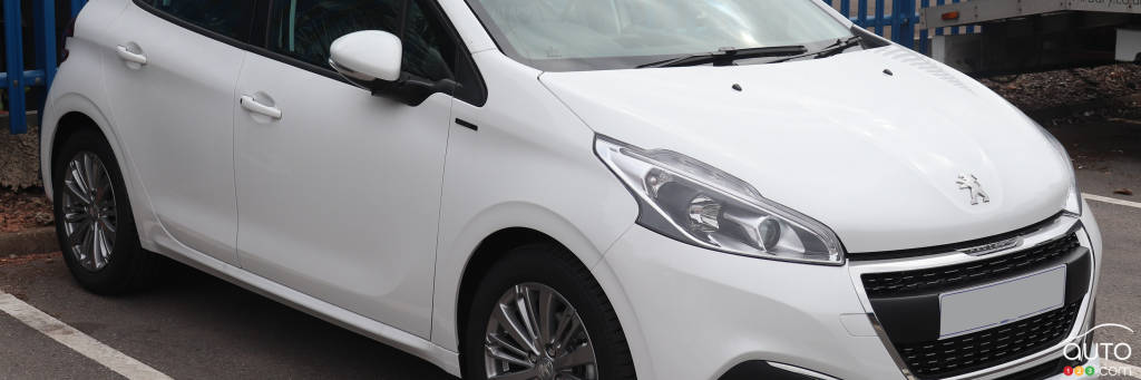Rally: Peugeot tests the 208 T16 at Mont Ventoux (+photos and video)