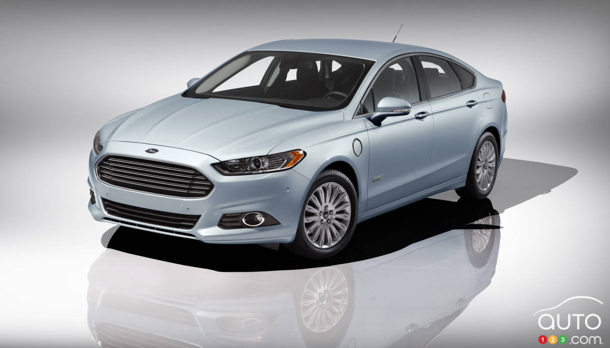 2013 Ford Fusion Energi Review