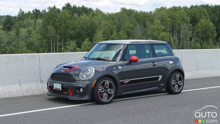 2013 MINI John Cooper Works GP Review