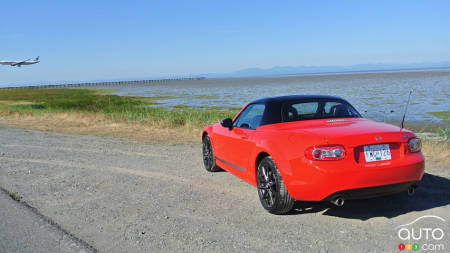 2013 Mazda MX-5 GS Review
