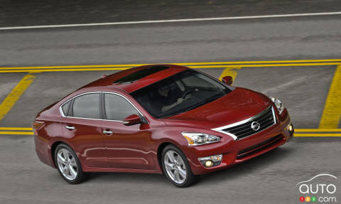 Nissan recalls all 2013 Altima sedans worldwide