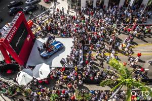 60e de Ferrari aux États-Unis : 1000 voitures à Beverly Hills