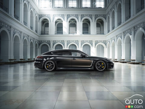 Los Angeles 2014: Porsche announces Panamera Exclusive Series