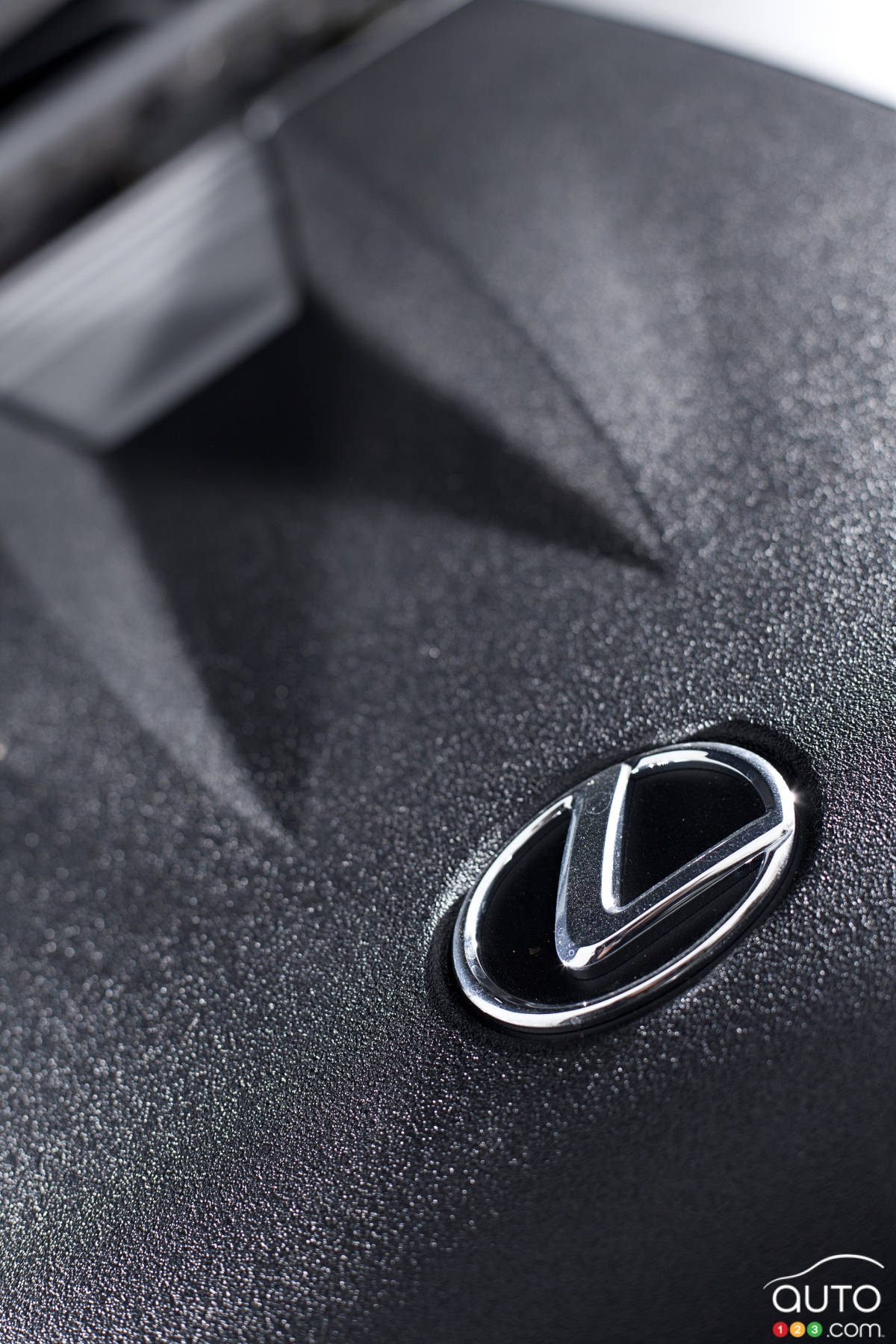 Lexus, Fiat at polar opposites in new reliability survey