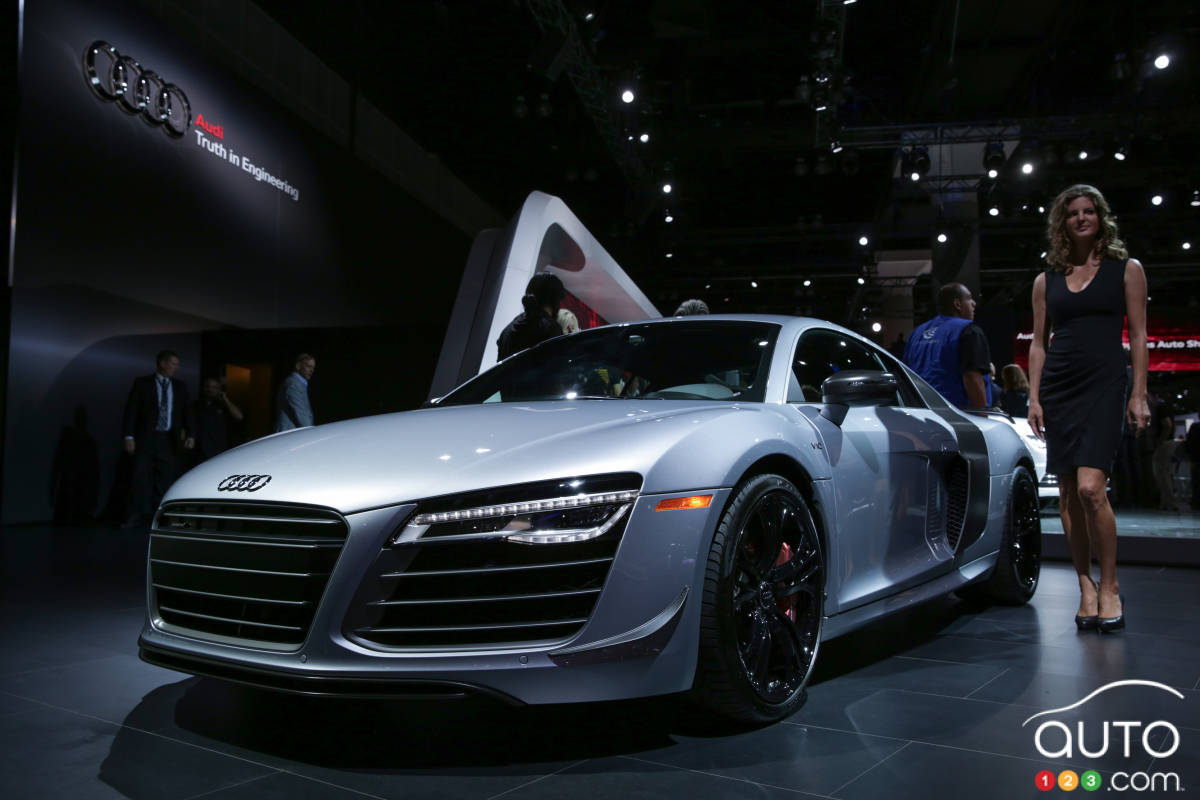 Los Angeles 2014: 2015 Audi R8 Competition pictures