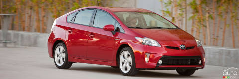 2014 Toyota Prius Review
