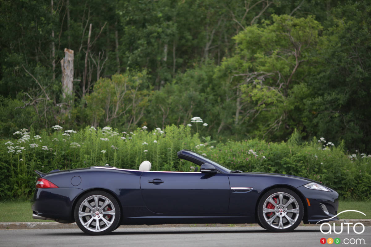 2014 Jaguar XKR convertible review