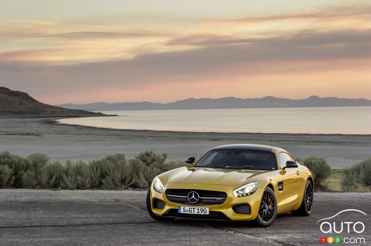Voici la nouvelle Mercedes-AMG GT 2016 (vidéo)