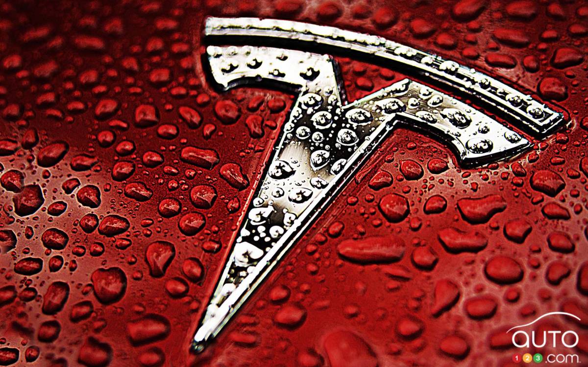 Tesla wins right to sell cars in Massachusetts