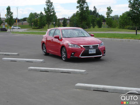 2014 Lexus CT 200h F SPORT Review