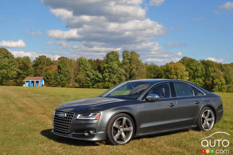 2015 Audi S8 Review