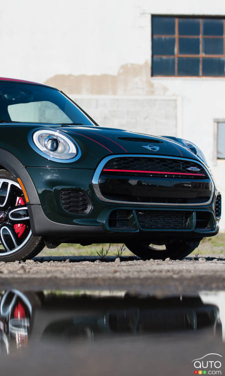 2015 MINI John Cooper Works 3 Door Review