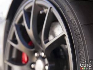 Kumho: official supplier for the new 2016 Dodge Viper ACR