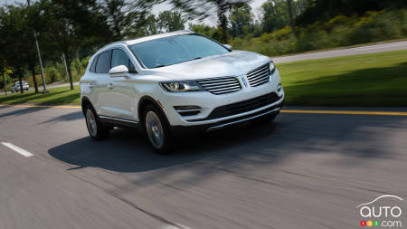 2016 Lincoln MKC EcoBoost AWD Review