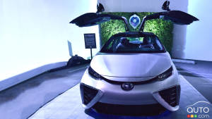 La Toyota Mirai célèbre le 21 octobre 2015 de Retour vers le Futur 2!