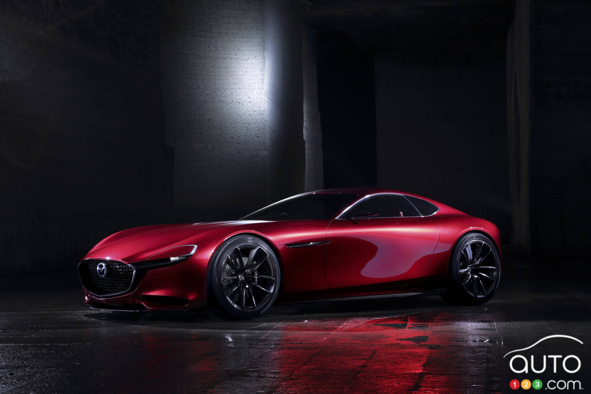 Tokyo 2015 : Mazda dévoile le prototype de voiture sport RX-VISION