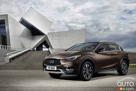 Los Angeles 2015 : l’Infiniti QX30 2017 dévoilé en première mondiale