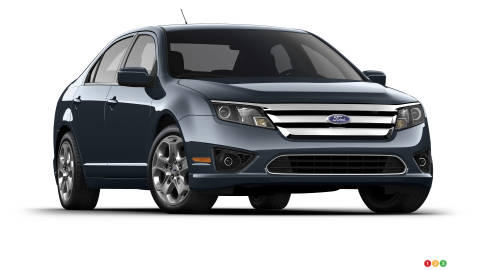 Over 450,000 Ford and Mercury sedans recalled in North America