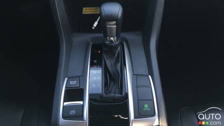 2017 Honda Civic to offer 6-speed manual with turbo engine