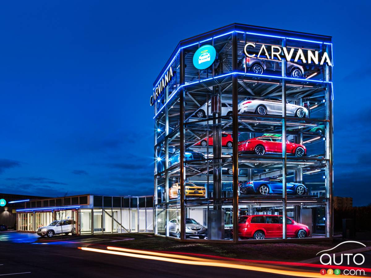 Carvana, la 1re machine distributrice de voitures usagées au monde