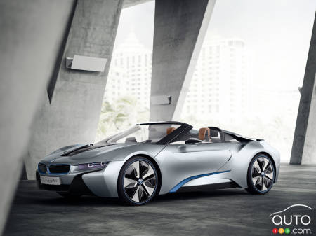 BMW i8 Spyder concept to appear at CES 2016