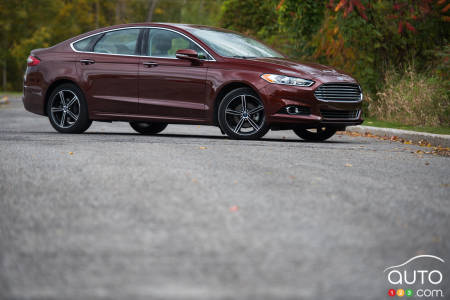The 2015 Ford Fusion Titanium wards off Asian midsize cars, Car Reviews