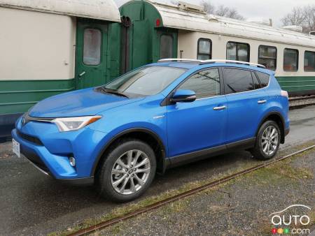 2016 Toyota RAV4 and RAV4 Hybrid First Drive
