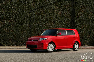 Research 2014
                  TOYOTA SCION xB pictures, prices and reviews