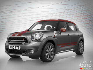 Research 2015
                  MINI Cooper Countryman pictures, prices and reviews