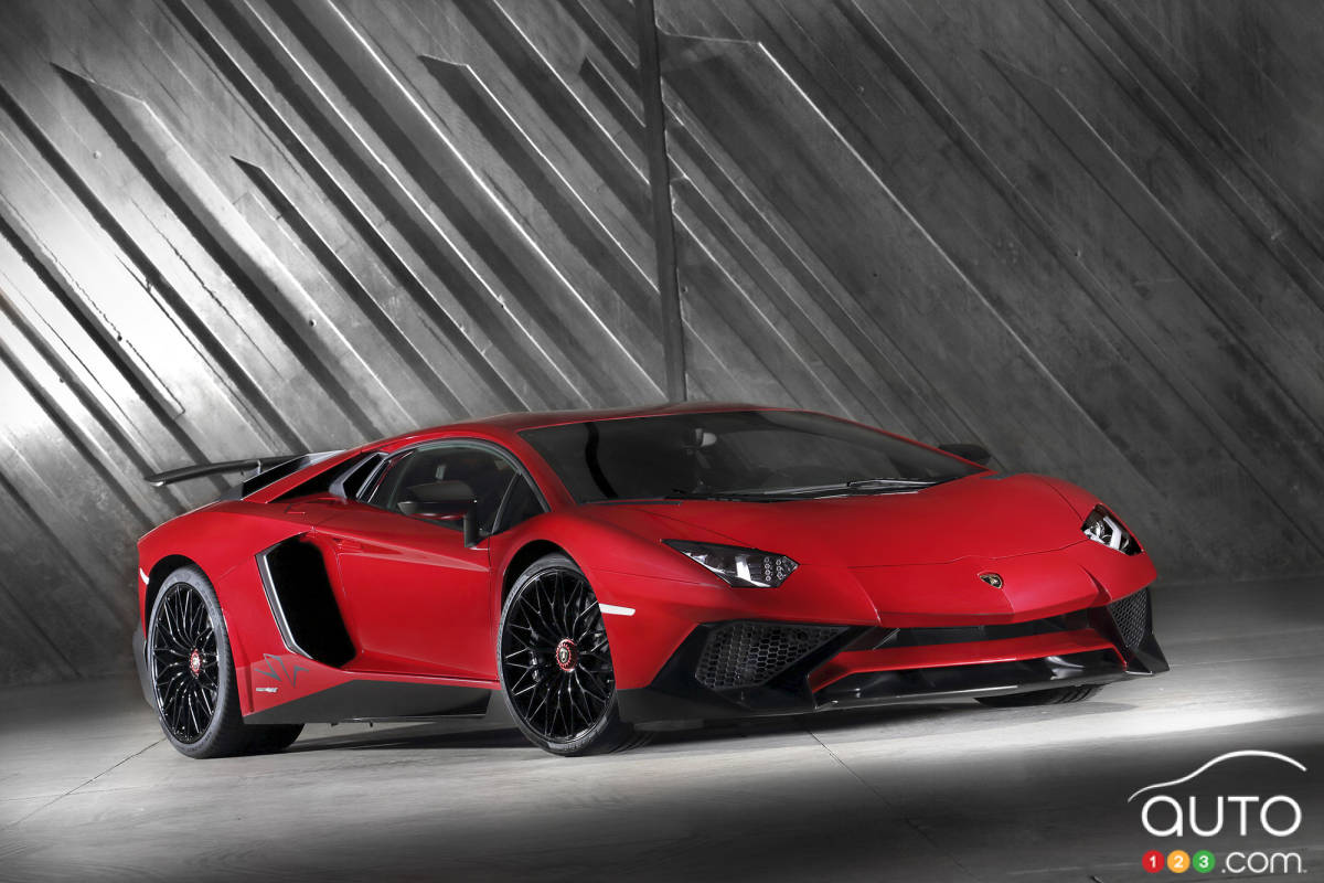 Genève 2015 : la Lamborghini Aventador LP 750-4 SV dévoilée