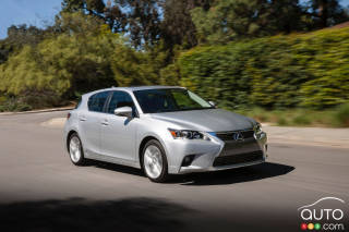 Research 2015
                  LEXUS IS pictures, prices and reviews