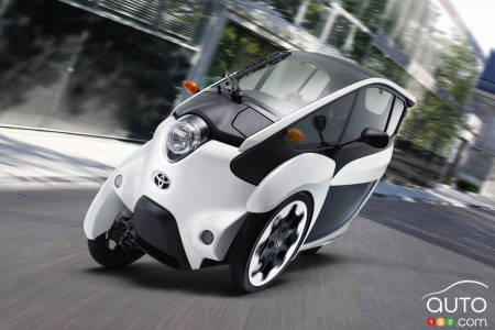 Toyota begins testing on i-Road connected car in Tokyo