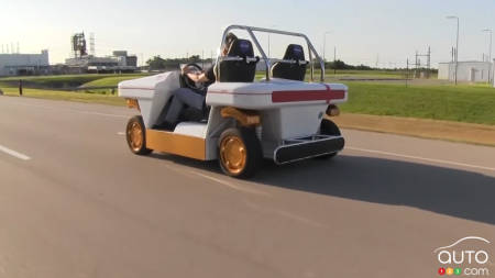 La NASA présente son véhicule autonome électrique