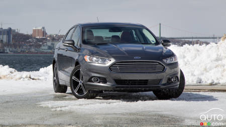2015 Ford Fusion 2.0T AWD Titanium Review