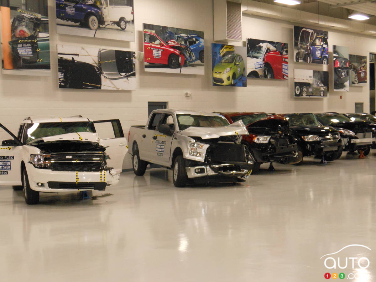 Subaru: IIHS Vehicle Research Center Tour