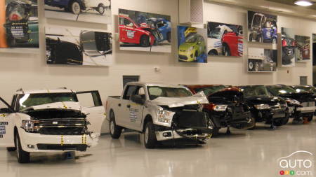 Visite du centre de recherche de l'IIHS avec Subaru