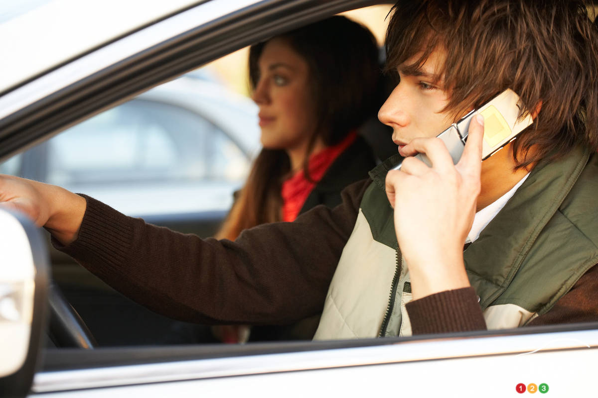 Téléphone cellulaire et conduite automobile : rappel