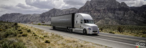 Daimler self-driving truck trial begins in Nevada