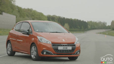 Peugeot sets fuel economy record with diesel engine