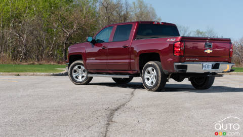 2015 Chevrolet Silverado 1500 2LT Crew Cab 4WD Review